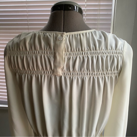 CLUB MONACO Women's Off White Long Ruffle Sleeve Blouse Cottagecore Size XS - Picture 7 of 12